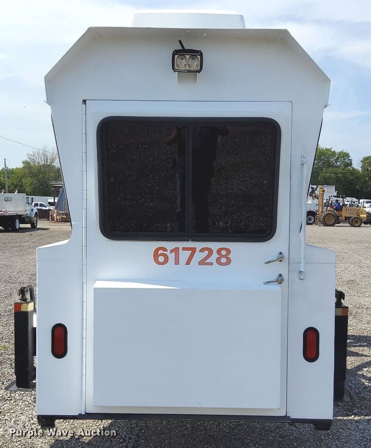 image for item LV9082 Sky Watch JJ7H73  mobile surveillance tower