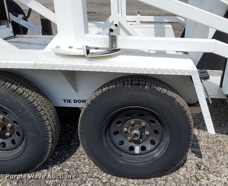 image for item LV9082 Sky Watch JJ7H73  mobile surveillance tower