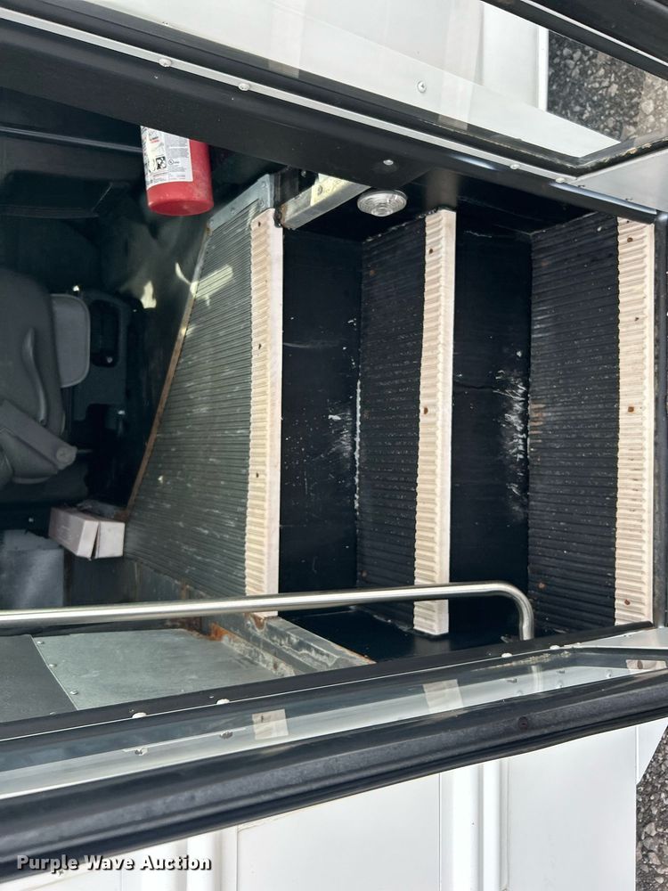 image for item LV9085 2007  Chevrolet Express 3500 Cargo  school bus