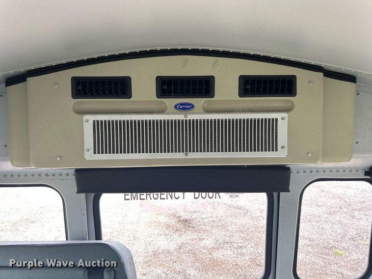 image for item LV9085 2007  Chevrolet Express 3500 Cargo  school bus