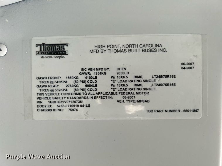 image for item LV9085 2007  Chevrolet Express 3500 Cargo  school bus