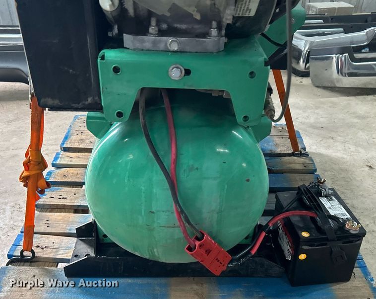 image for item LV9093 Speed Aire 15D802  welder/generator