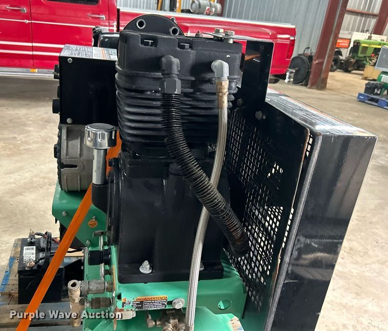 image for item LV9093 Speed Aire 15D802  welder/generator