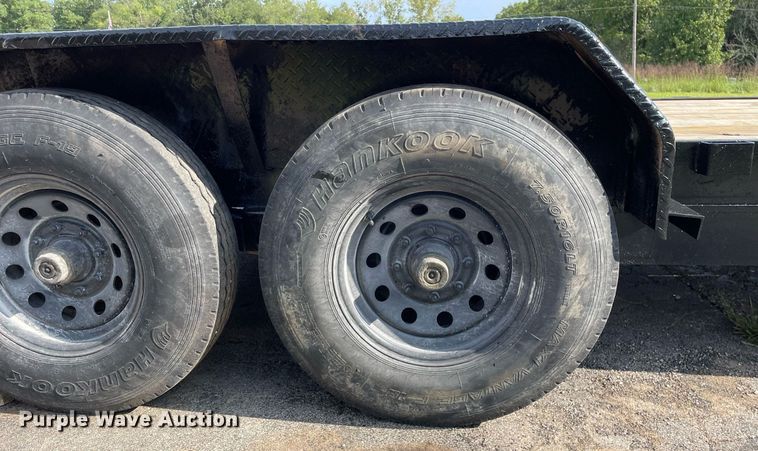 image for item LV9804 2007 Down To Earth DTE8220ER6B  utility trailer