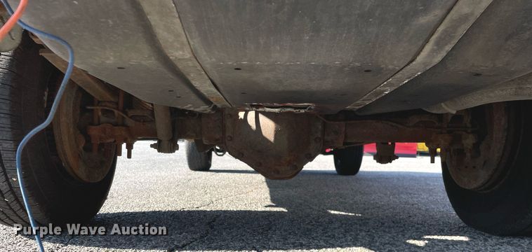 image for item LV9873 1999 Chevrolet Suburban  SUV