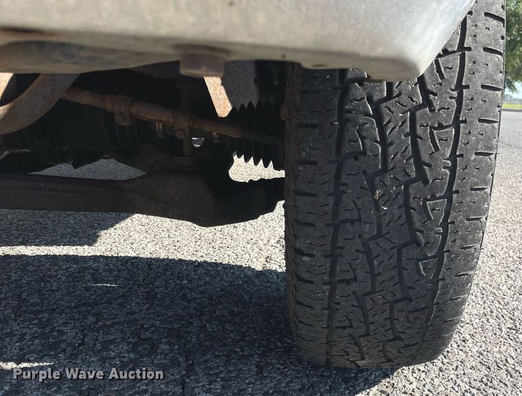 image for item LV9873 1999 Chevrolet Suburban  SUV