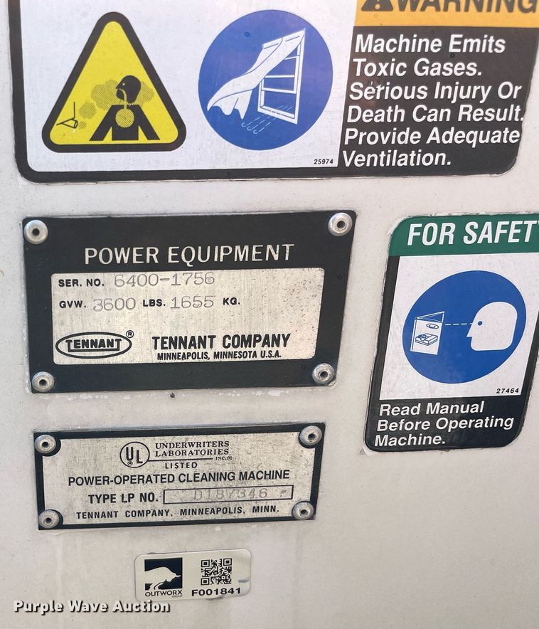 image for item LV9877 Tenant  6400 sweeper