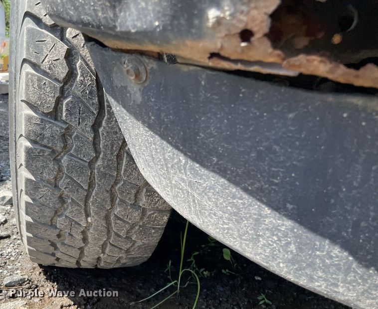 image for item LV9878 2003 Ford  F250 Super Duty XL pickup truck