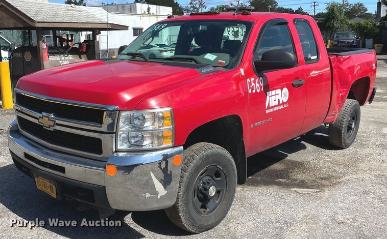 image for item LV9880 2009 Chevrolet  2500HD Ext. Cab pickup truck