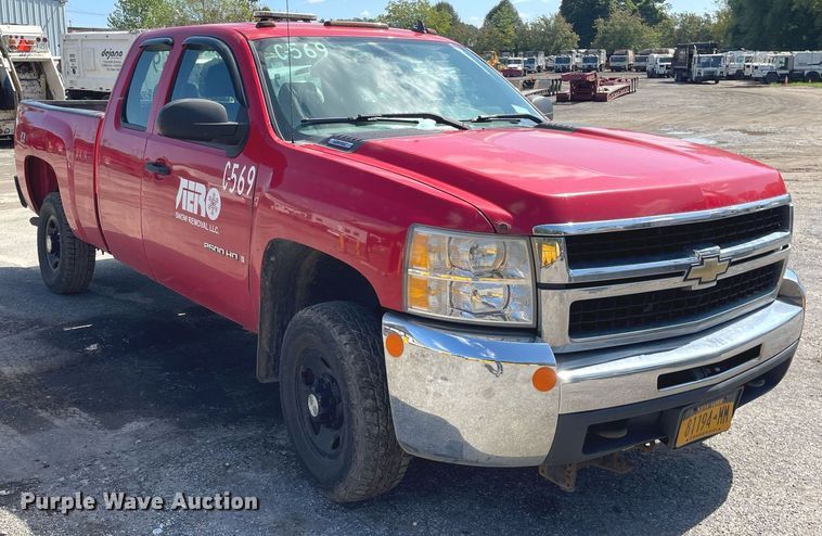 image for item LV9880 2009 Chevrolet  2500HD Ext. Cab pickup truck