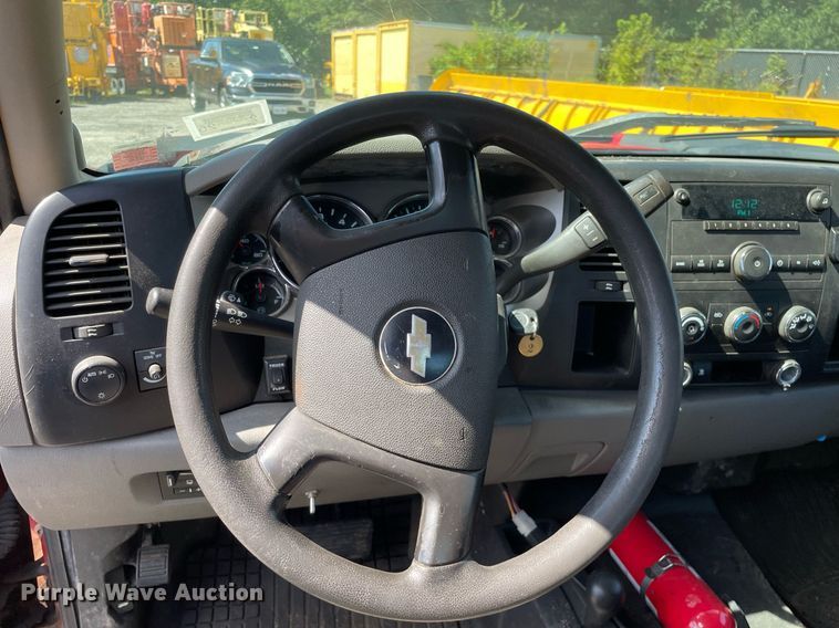 image for item LV9880 2009 Chevrolet  2500HD Ext. Cab pickup truck