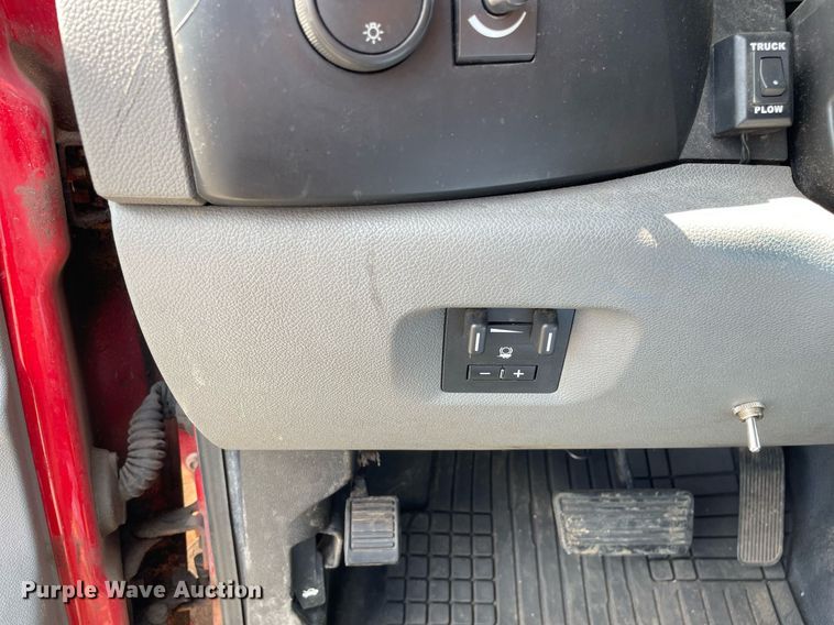 image for item LV9880 2009 Chevrolet  2500HD Ext. Cab pickup truck