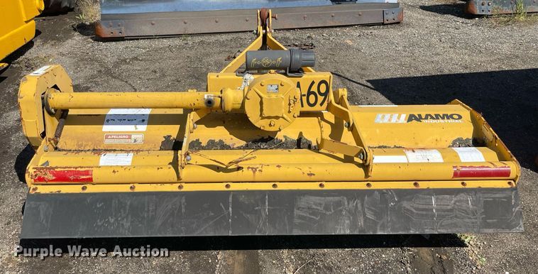 image for item LV9883 Alamo  SH74 flail mower