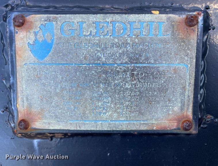 image for item LV9884 Glendhil snow plow