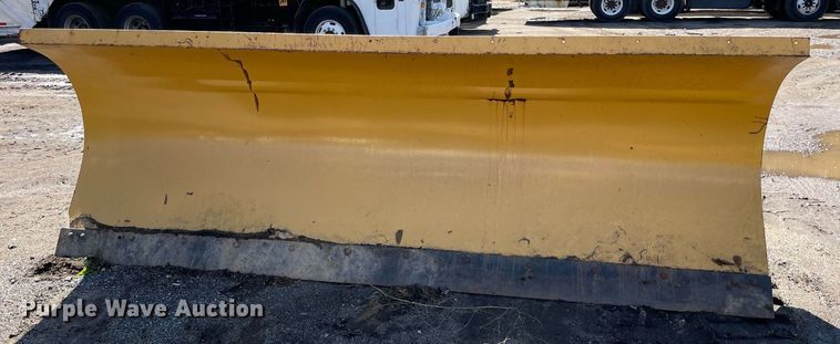 image for item LV9885 Snow plow 