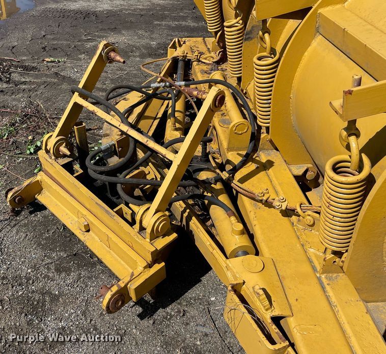 image for item LV9885 Snow plow 