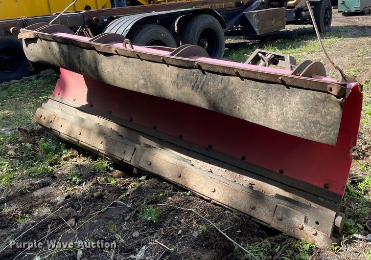 image for item LV9891 Frink  snow plow 