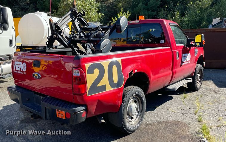 image for item LV9894 2010 Ford F250 Super Duty XL  pickup truck