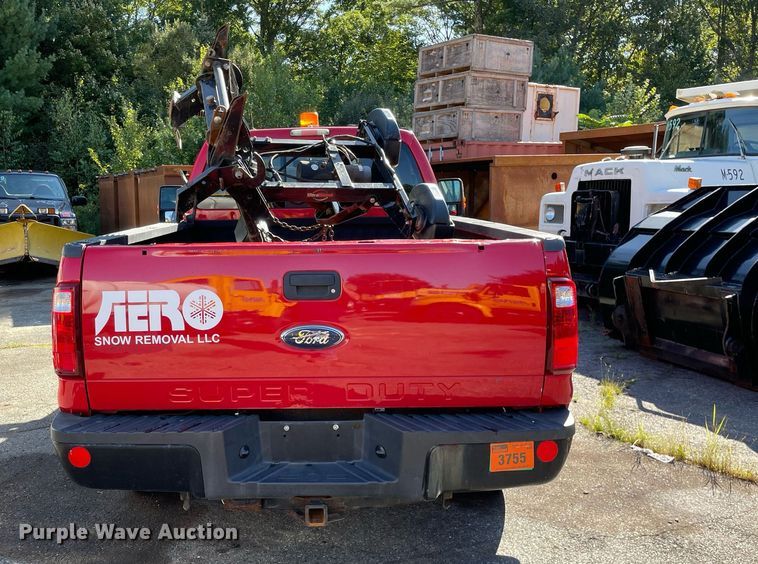 image for item LV9894 2010 Ford F250 Super Duty XL  pickup truck