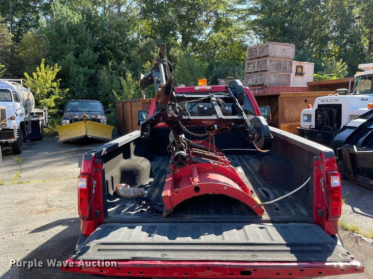 image for item LV9894 2010 Ford F250 Super Duty XL  pickup truck