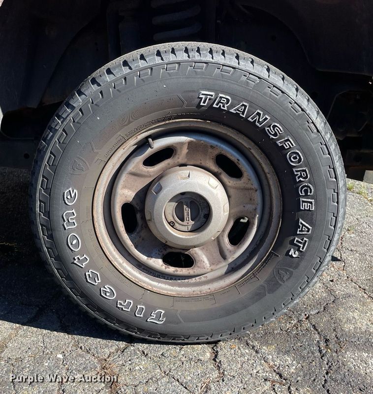 image for item LV9894 2010 Ford F250 Super Duty XL  pickup truck