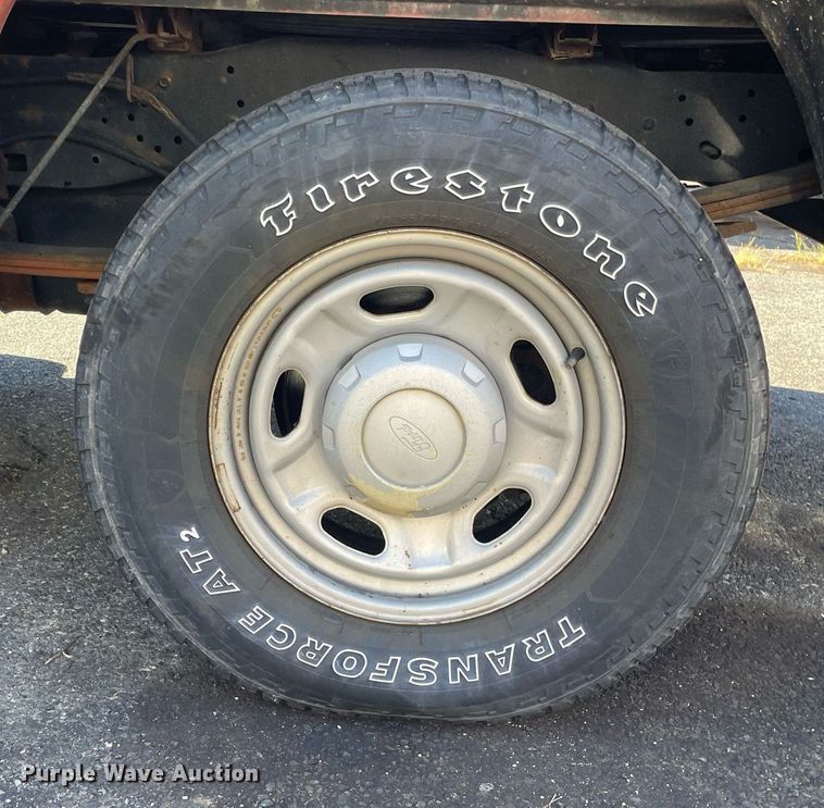 image for item LV9894 2010 Ford F250 Super Duty XL  pickup truck