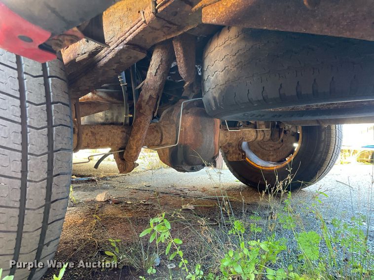 image for item LV9896 2001 Ford F150 XLT  SuperCrew pickup truck