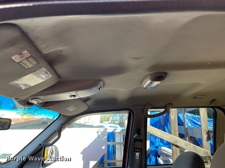 image for item LV9896 2001 Ford F150 XLT  SuperCrew pickup truck