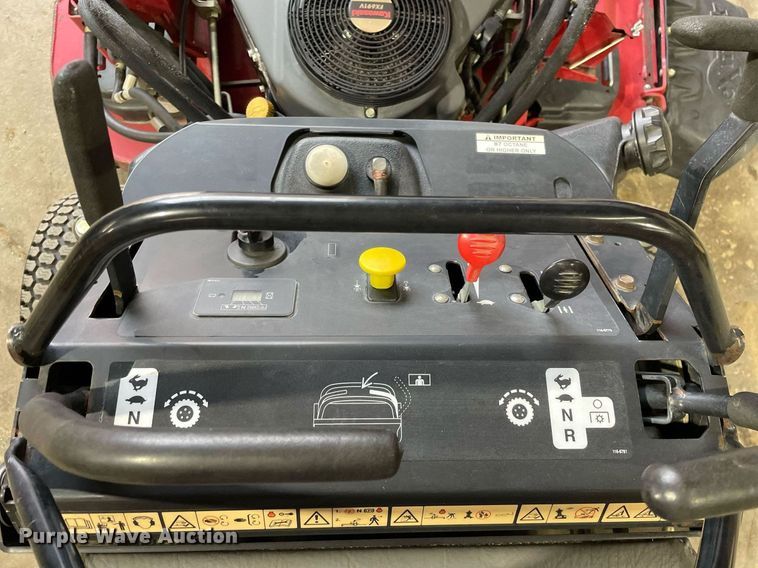 image for item LV9899 2015 Exmark VTS691CKA52400  ZTR lawn mower