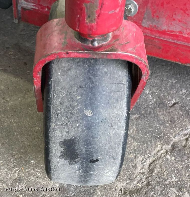 image for item LV9899 2015 Exmark VTS691CKA52400  ZTR lawn mower