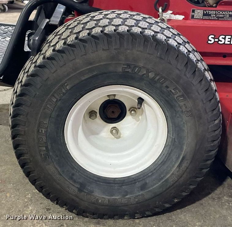 image for item LV9899 2015 Exmark VTS691CKA52400  ZTR lawn mower