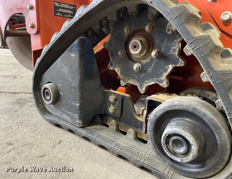 image for item LV9901 2020 Ditch Witch C16X  trencher