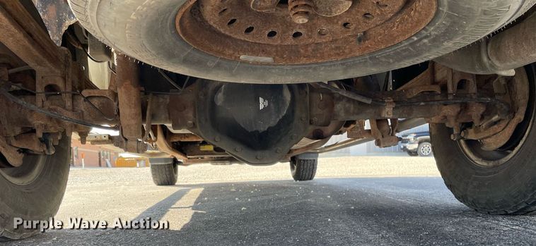 image for item LV9902 2008 Chevrolet Silverado 2500HD  Crew Cab pickup truck