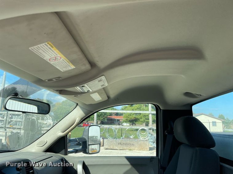 image for item LV9903 2013 Chevrolet Silverado 3500HD  utility bed pickup truck