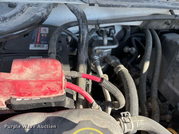 image for item LV9903 2013 Chevrolet Silverado 3500HD  utility bed pickup truck