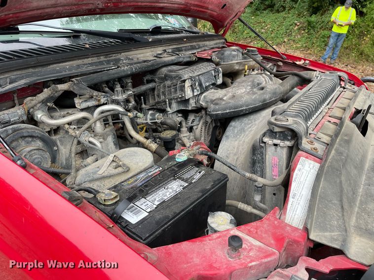 image for item LV9904 2005 Ford F250 Super Duty XL  Crew Cab pickup truck