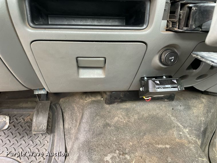 image for item LV9905 2006 Ford F250 Super Duty  pickup truck