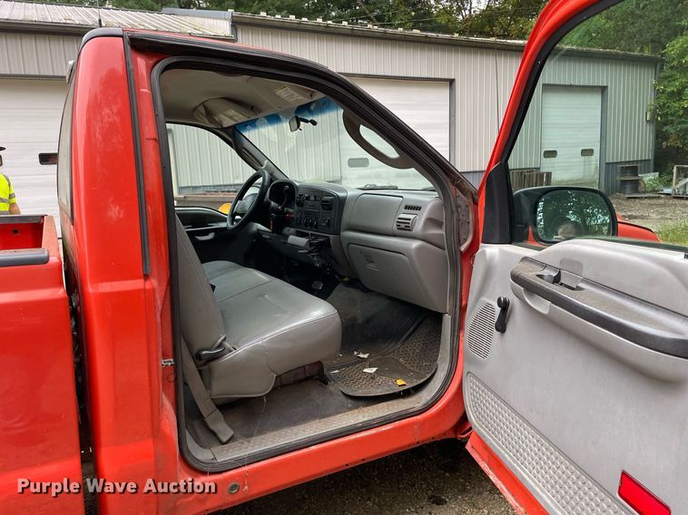 image for item LV9905 2006 Ford F250 Super Duty  pickup truck