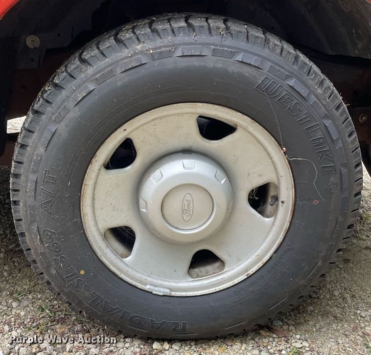 image for item LV9905 2006 Ford F250 Super Duty  pickup truck