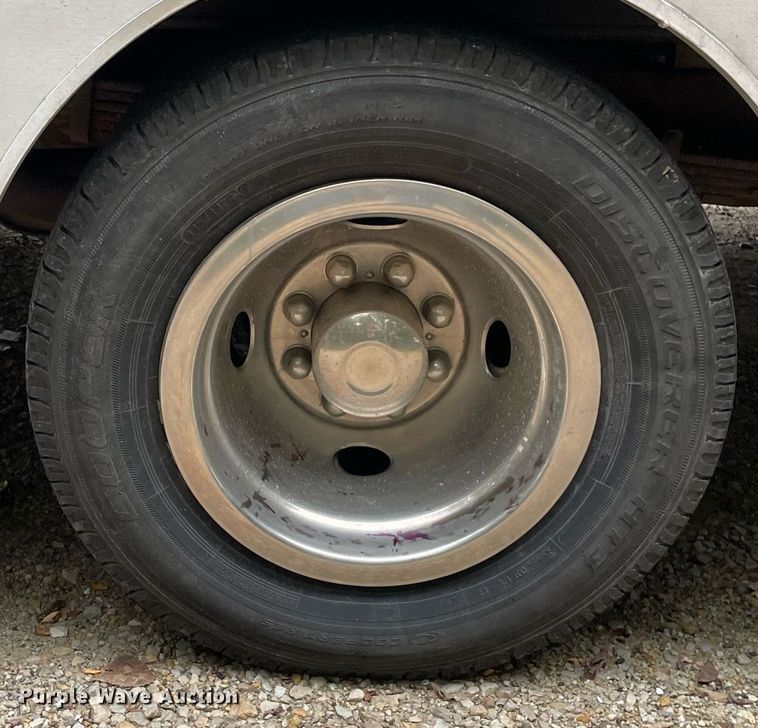 image for item LV9906 2007 Chevrolet Express G3500  utility van