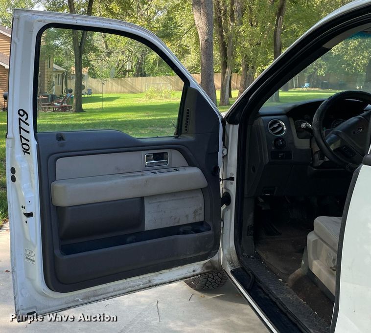 image for item LV9908 2010 Ford F150 XLT  SuperCab pickup truck