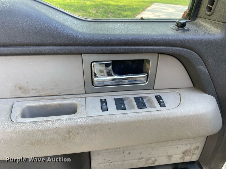 image for item LV9908 2010 Ford F150 XLT  SuperCab pickup truck