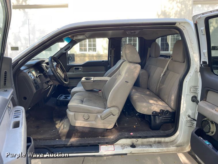 image for item LV9908 2010 Ford F150 XLT  SuperCab pickup truck