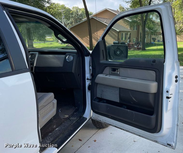 image for item LV9908 2010 Ford F150 XLT  SuperCab pickup truck