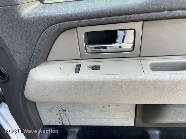 image for item LV9908 2010 Ford F150 XLT  SuperCab pickup truck