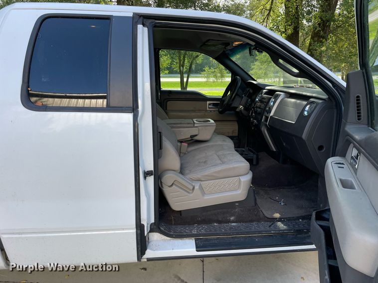 image for item LV9908 2010 Ford F150 XLT  SuperCab pickup truck