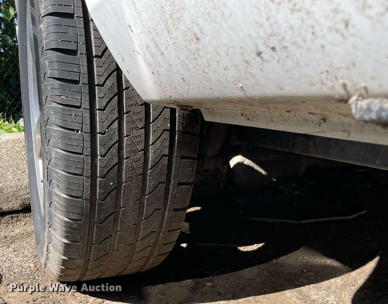 image for item LV9934 2016 Dodge Ram 1500  Crew Cab pickup truck