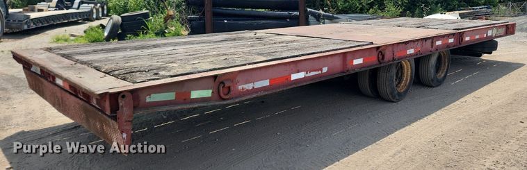 image for item LX9693 1994 Trail-Eze D20T28  tilt deck equipment trailer