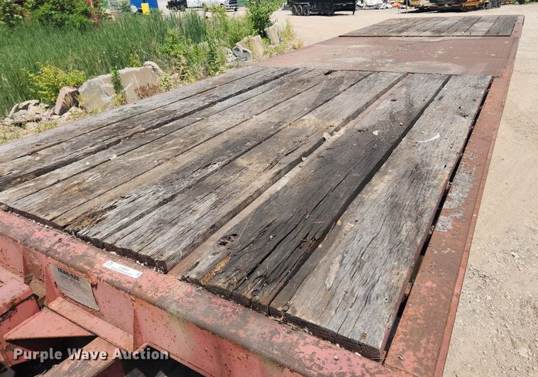 image for item LX9693 1994 Trail-Eze D20T28  tilt deck equipment trailer