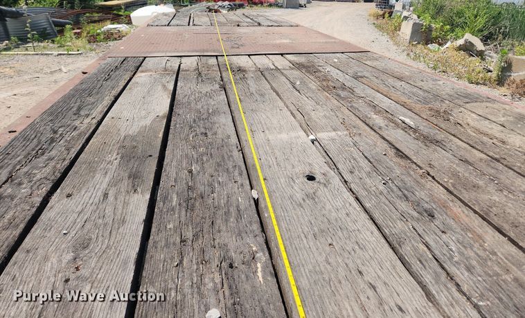 image for item LX9693 1994 Trail-Eze D20T28  tilt deck equipment trailer